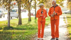 Prečo by ste mali chodiť po 45. roku života a ako to začať robiť správne